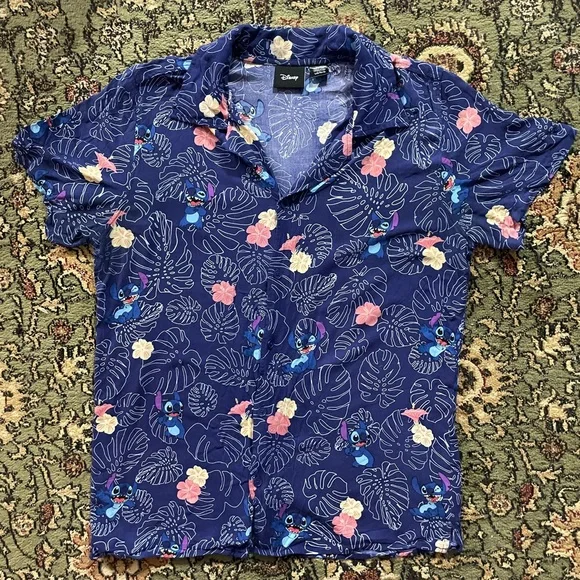 Boxlunch Stitch Hawaiian Shirt - Picture 1 of 6